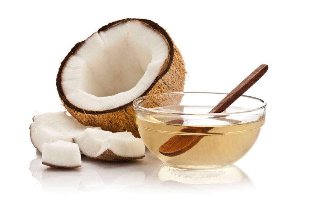 Simple Ways to Use Coconut Oil in Hair Care
